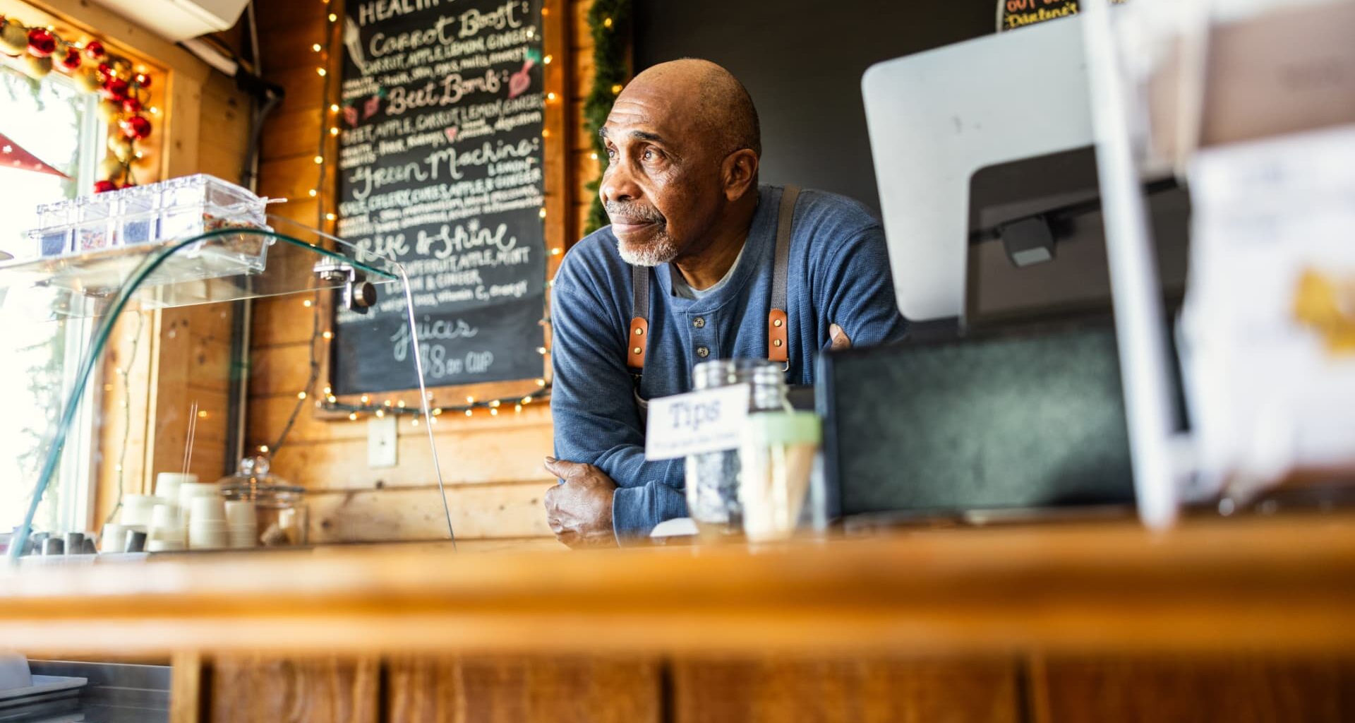 Trump pitches new retirement plan with a federal match. Who may benefit