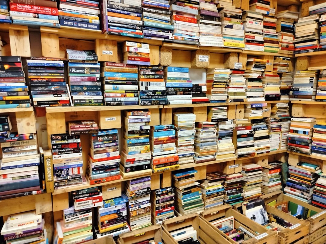 After Almost a Century, Readers Close Mass Market Paperbacks