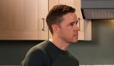 Coronation Street reveals Todd's shock collapse in 25 spoiler pictures