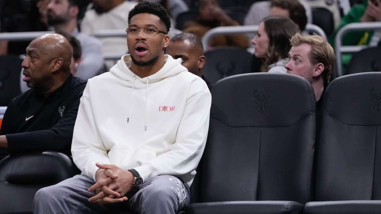 Rivers says Bucks won't shut down Antetokounmpo for season and will play him when he's healthy