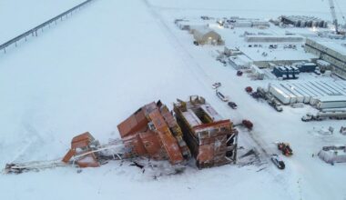 Work begins to remove massive North Slope oil rig that toppled last month