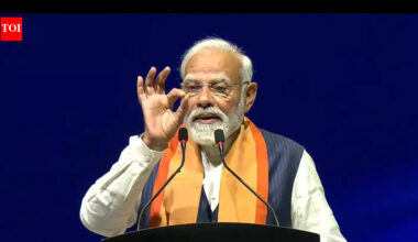 Breaking News Live Updates: PM Modi meets Malaysian counterpart Anwar Ibrahim, addresses Indian diaspora in Kuala Lampur