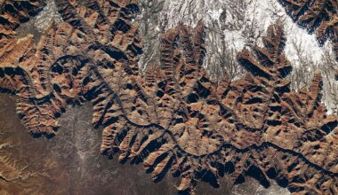 A Grand, Snow-Rimmed Canyon - NASA Science