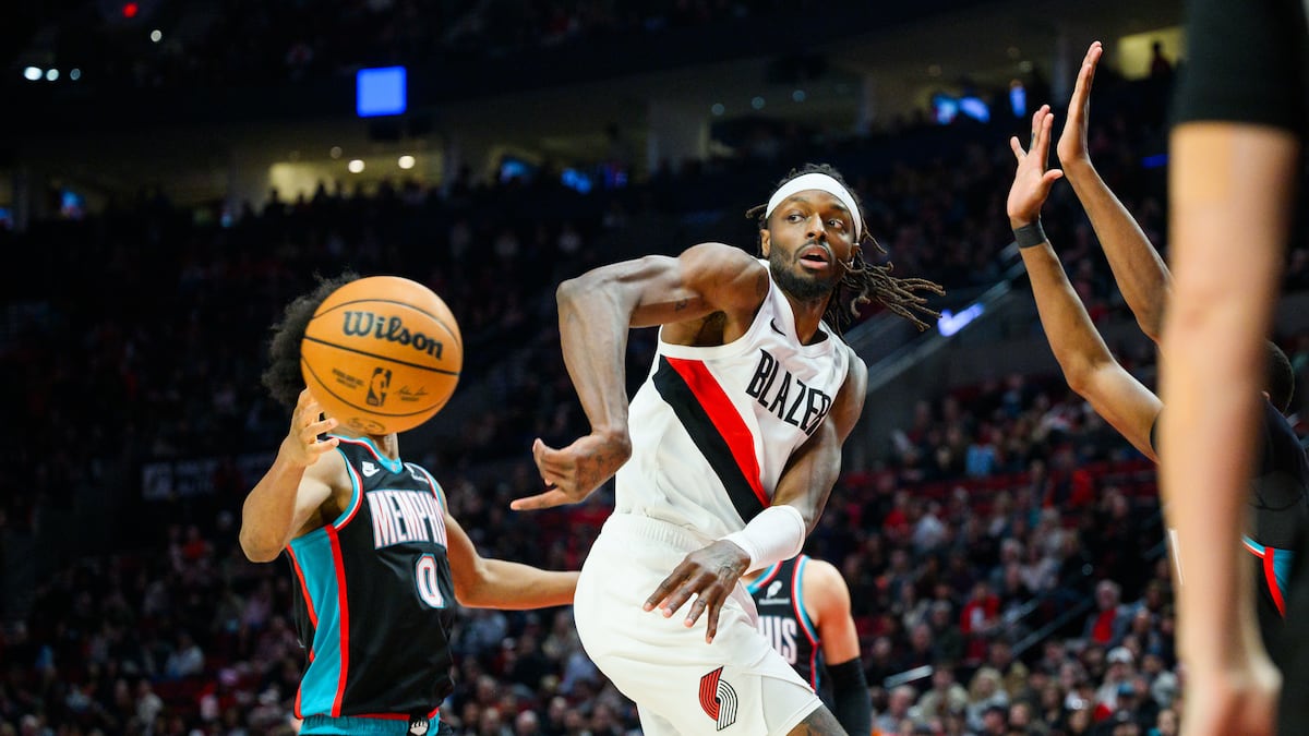 Grant scores 23 points to help Trail Blazers rout Grizzlies, 135-115