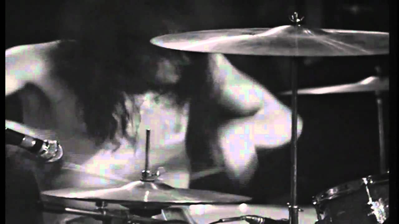 Deep Purple - The Mule ([Best Drumsolo Ever!]Live in Copenhagen 1972) HD - YouTube