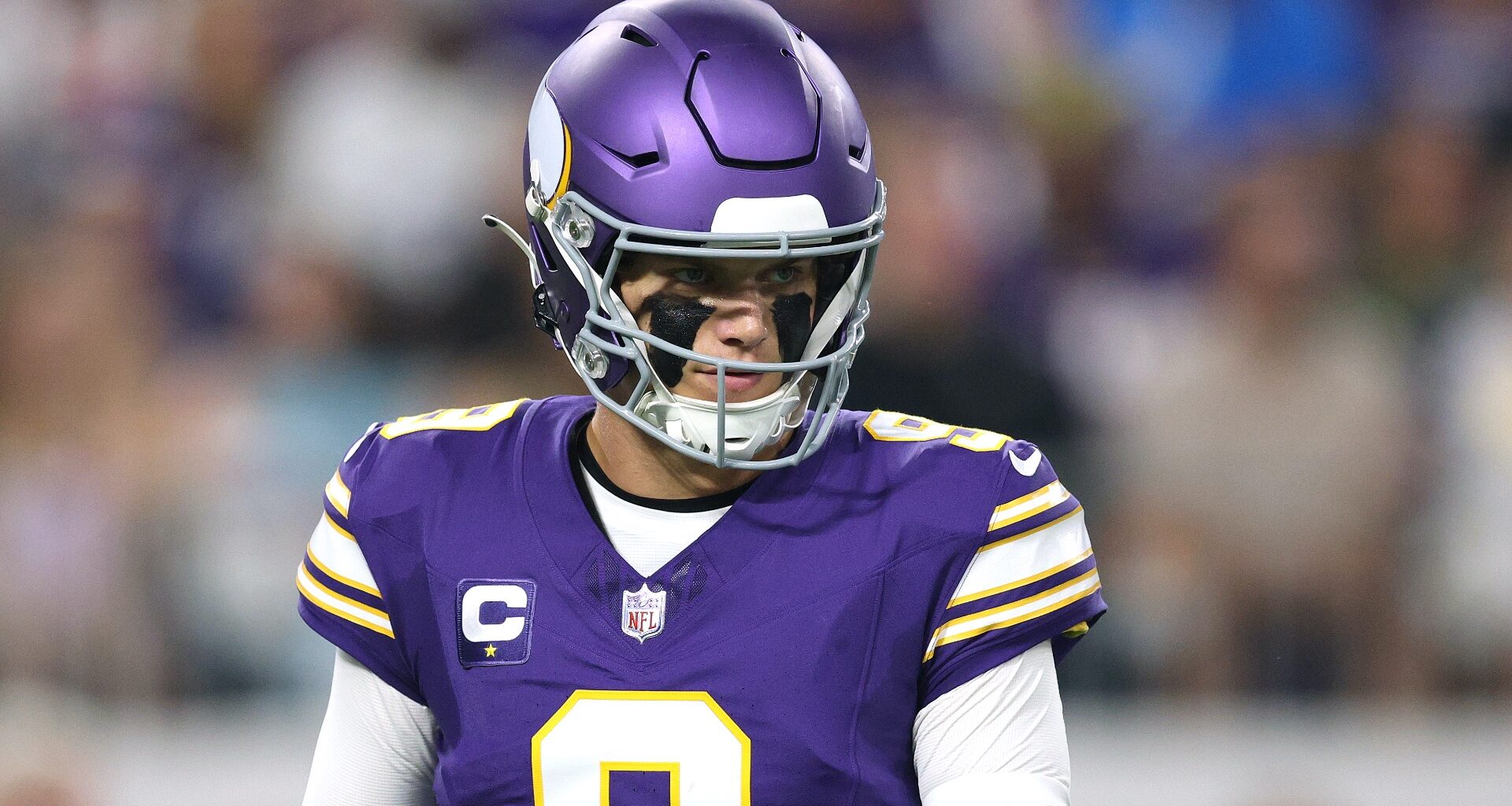 Vikings Insider Lists Possible QB Targets Amid J.J. McCarthy Issues