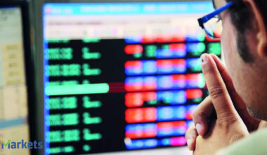 D-Street likely to raise more toasts to US deal