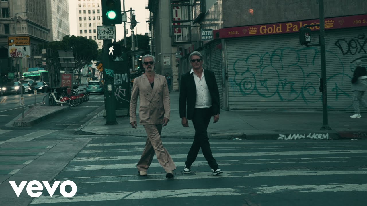 Triggerfinger - Come Clean - YouTube