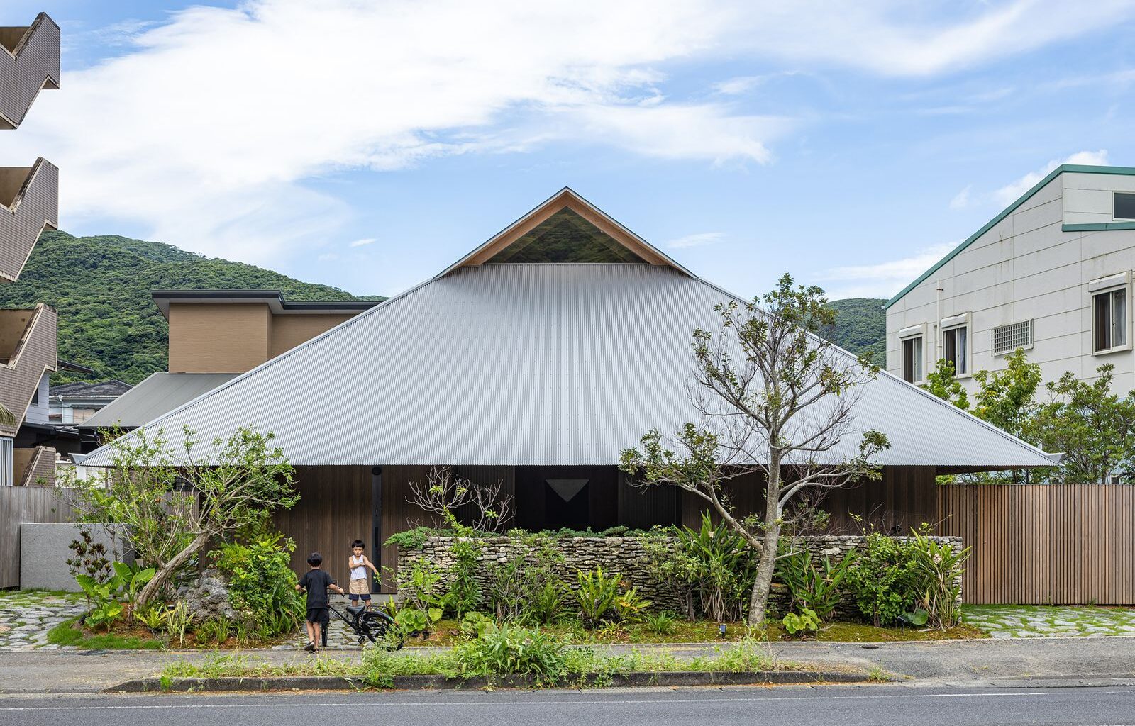 Why This Japanese Architect Cut Power to the Grid Just 10 Days Before Building His Family Home