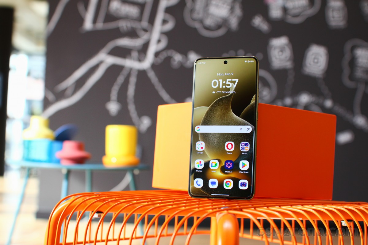 Motorola Signature in for review