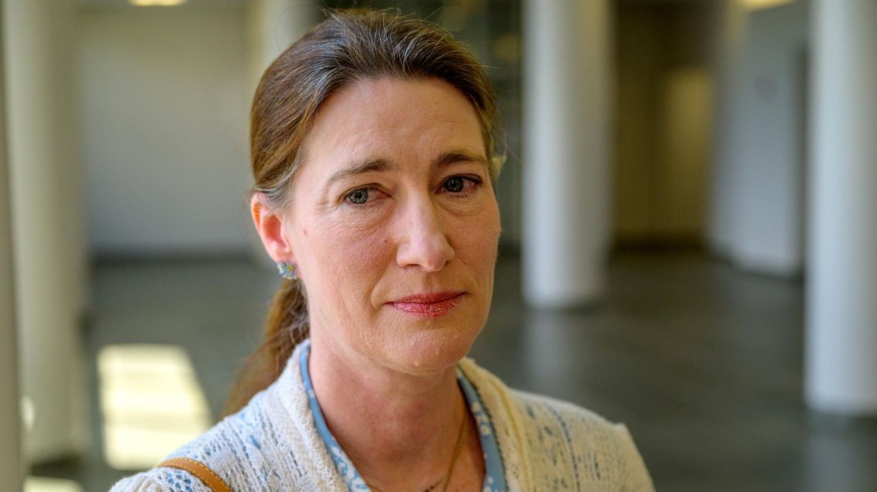 NYS invalidates more student vaccine proof, subpoenas schools in expanding Julie DeVuono case