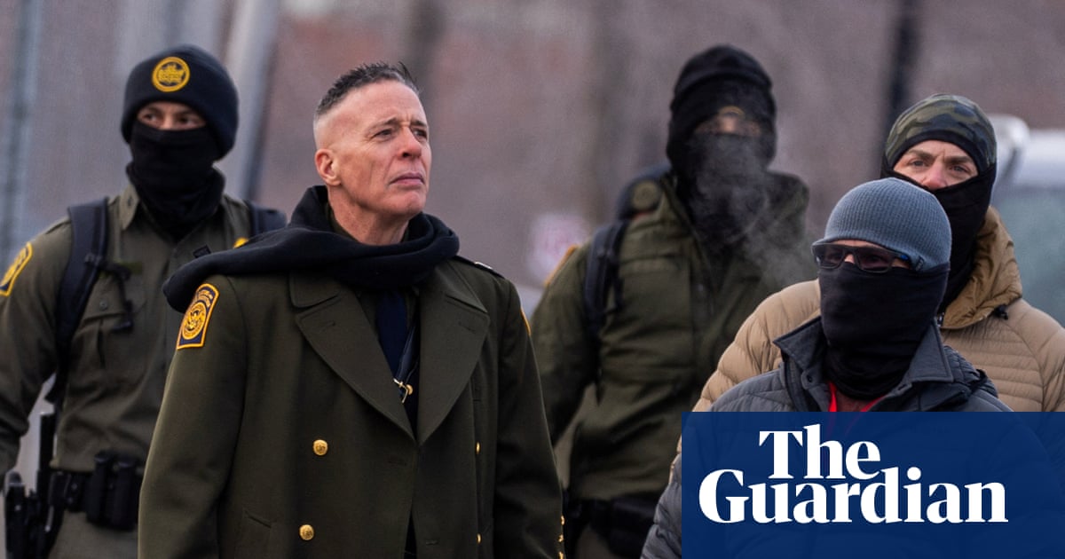 Border patrol chief praised federal agent who shot US citizen in Chicago | US immigration