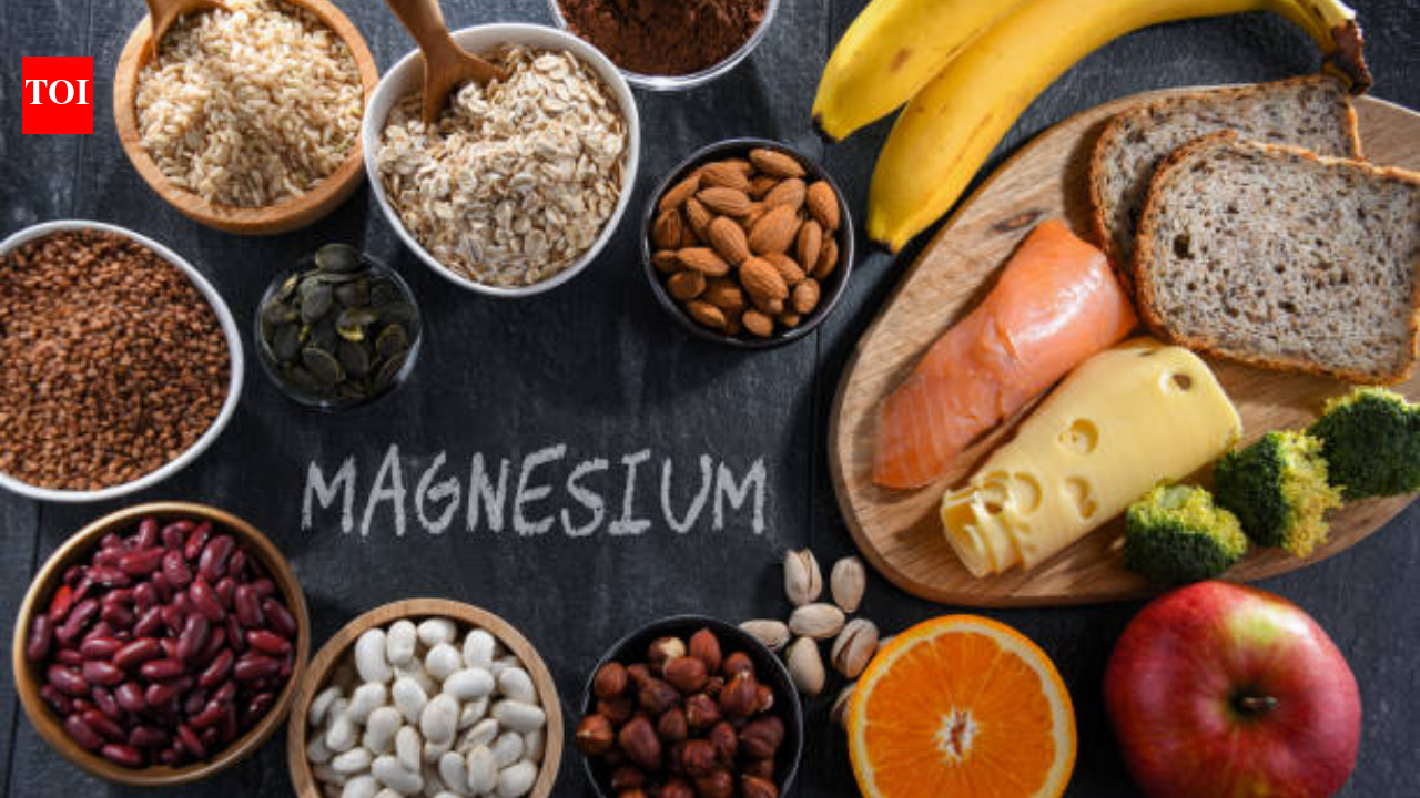 Doctors explain the signs of magnesium deficiency that can show up on your face and eyes