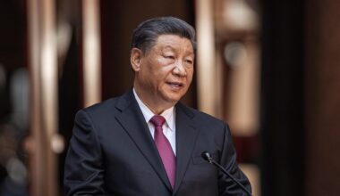 Xi Touts ‘Super-Large’ China Market as Key to Boost Local Demand