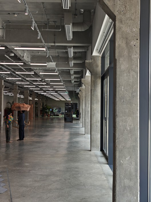 Heritage in Motion: Bangkok’s Buildings That Continue to Become - Image 7 of 22