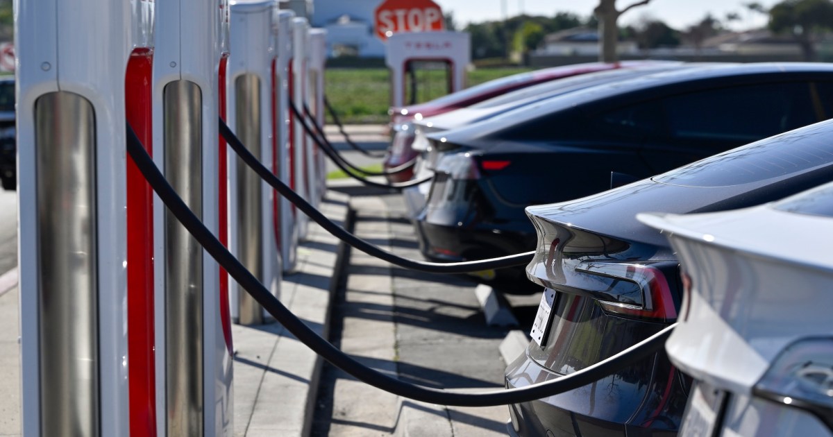 Trump’s Climate Repeal Will Kill America’s Transition From Gas Guzzlers to EVs – Mother Jones