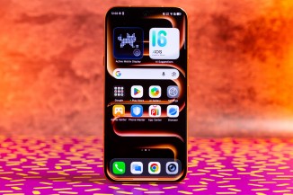 A familiar look to a certain other smartphone