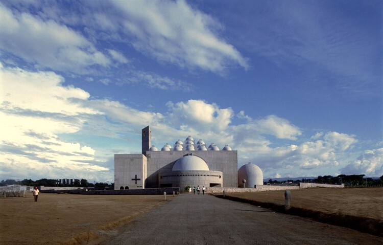 The Two Cathedrals of Managua: Architectural Memory After Nicaragua’s 1972 Earthquake - Image 3 of 8
