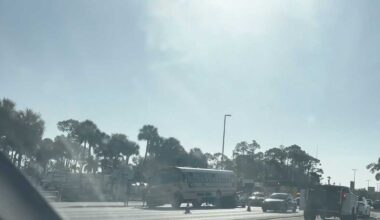 Lee County school bus involved in crash on US-41 Wednesday morning