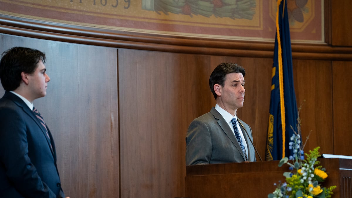 Republicans are a no-show in Oregon Senate as contentious bill vote nears