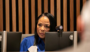 Loretta Smith calls for open carry for Portland city councilors following latest protest