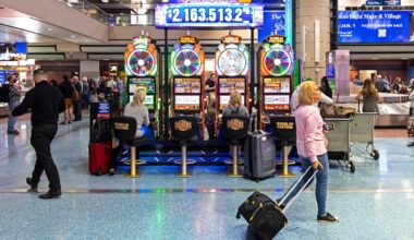 Las Vegas tourism plummets 7.5% even as Harry Reid airport sees record passenger levels