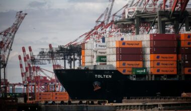 Tariff ruling creates uncertainty for Long Island businesses, consumers