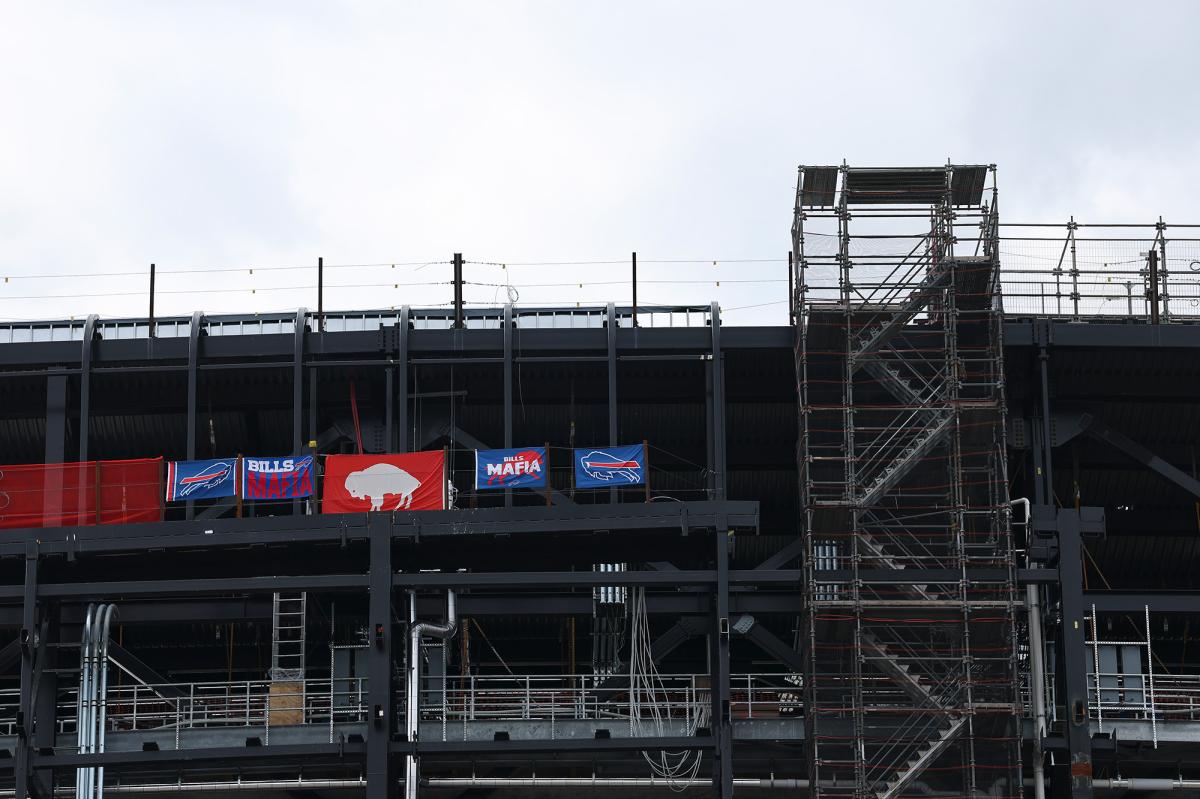 $100K reward offered after graffiti discovered inside Bills' new stadium