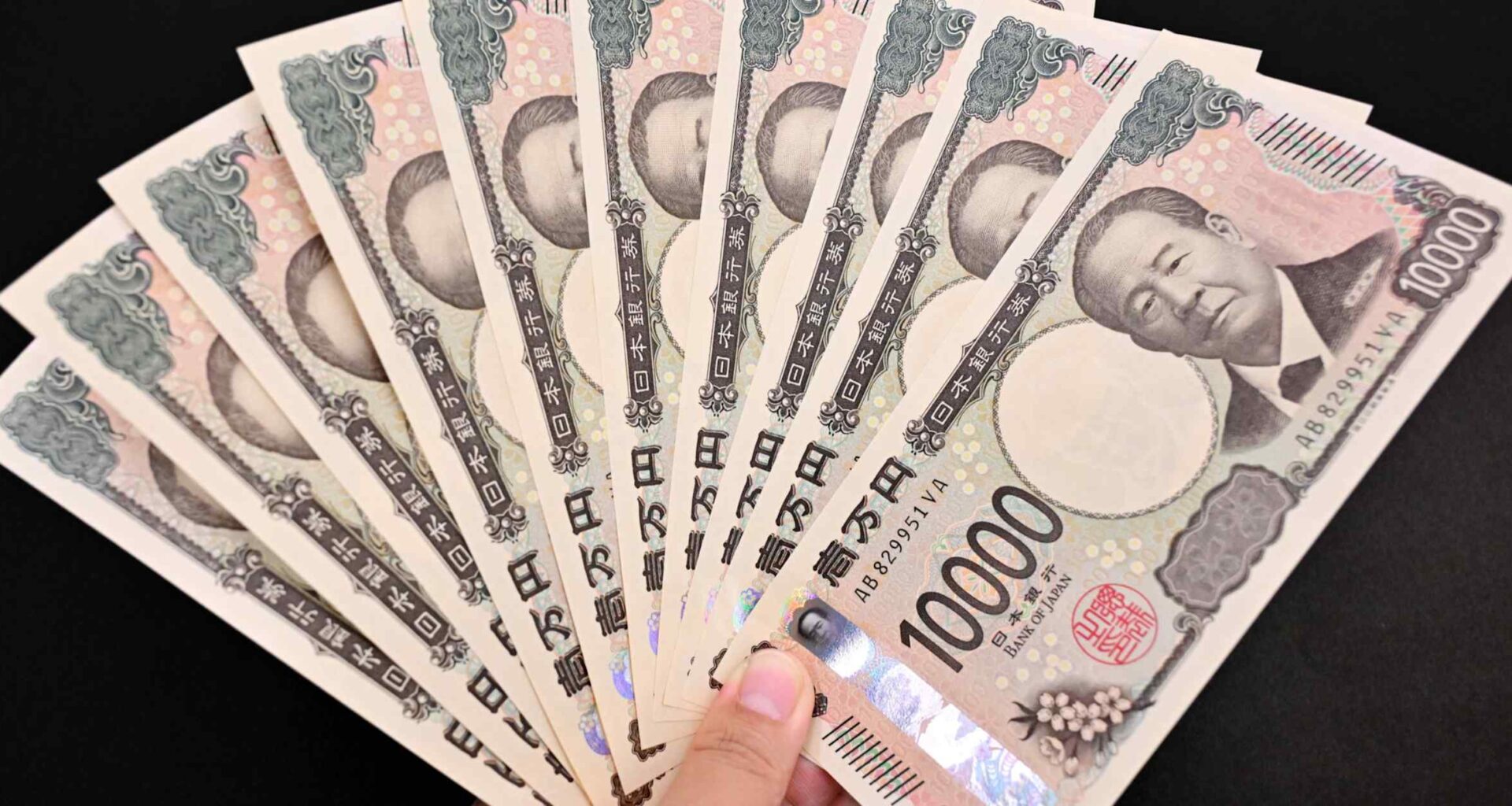 Yen's purchasing power sinks to 53-year low, one-third of peak