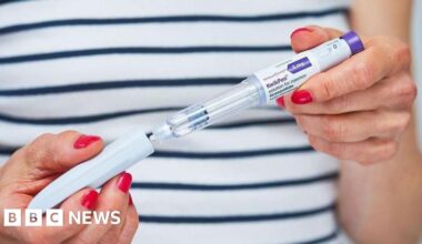 GPs to get £3,000 bonus to maximise weight loss drug prescriptions - BBC