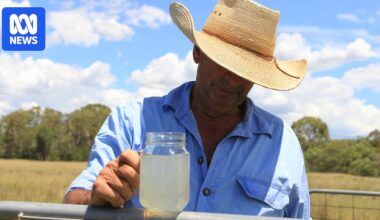 Farmers rally against 96 million litres per year Southern Downs water extraction and bottling facility