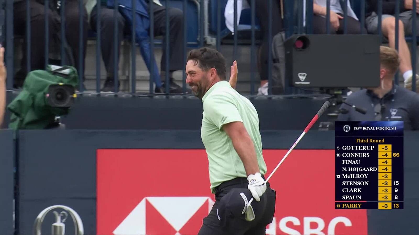 John Parry bounces in first ace of The 153rd Open