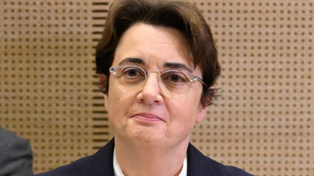 Louvre Museum director resigns in the wake of October's brazen French crown jewels heist