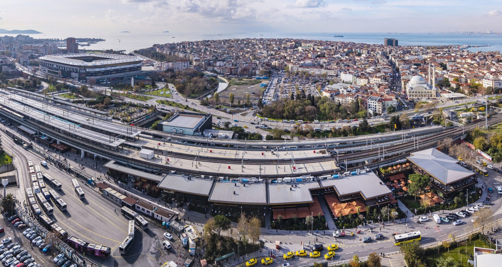 Terminal Kadıköy / Tabanlioglu Architects