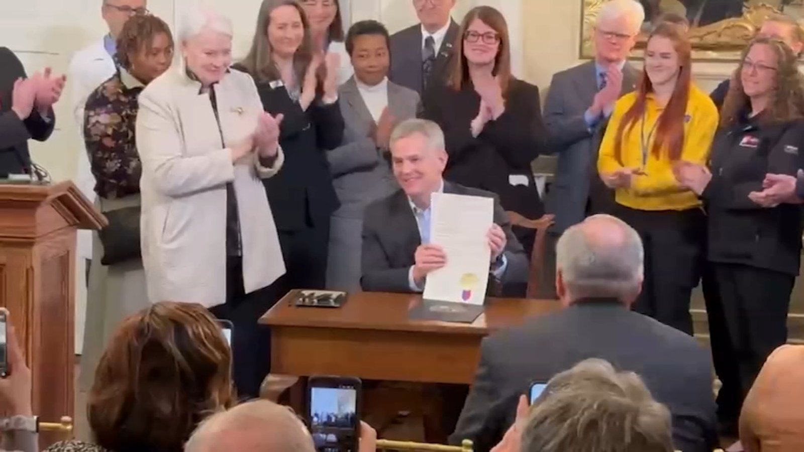 Governor Josh Stein signs executive order focused on behavioral health and public safety