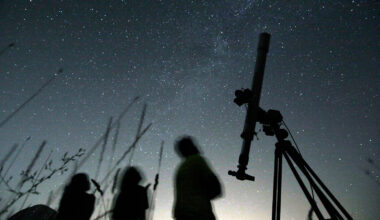 6 planets will parade across the night sky at the end of February