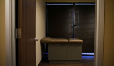 After years of silence, Texas medical board issues training for doctors on how to legally provide abortions