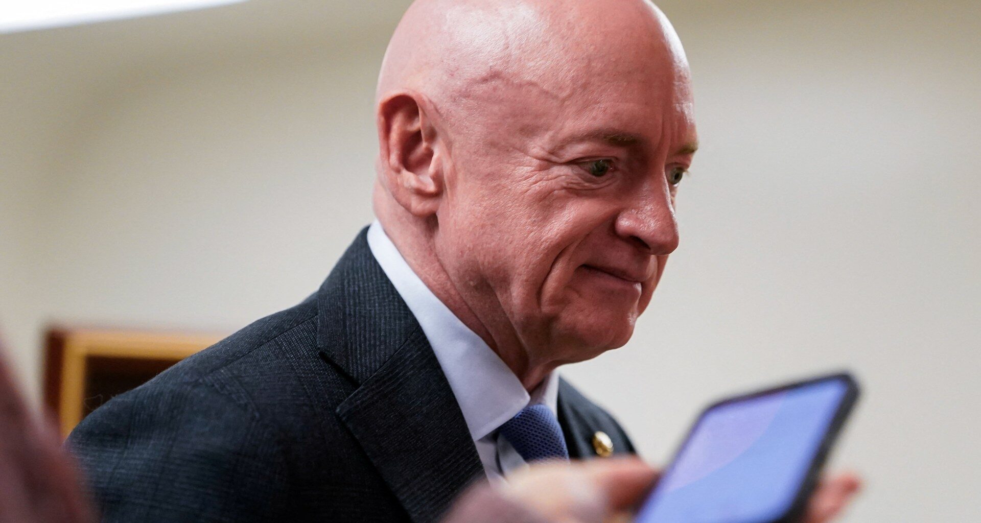 US judge blocks Trump administration from punishing Senator Mark Kelly | Donald Trump News