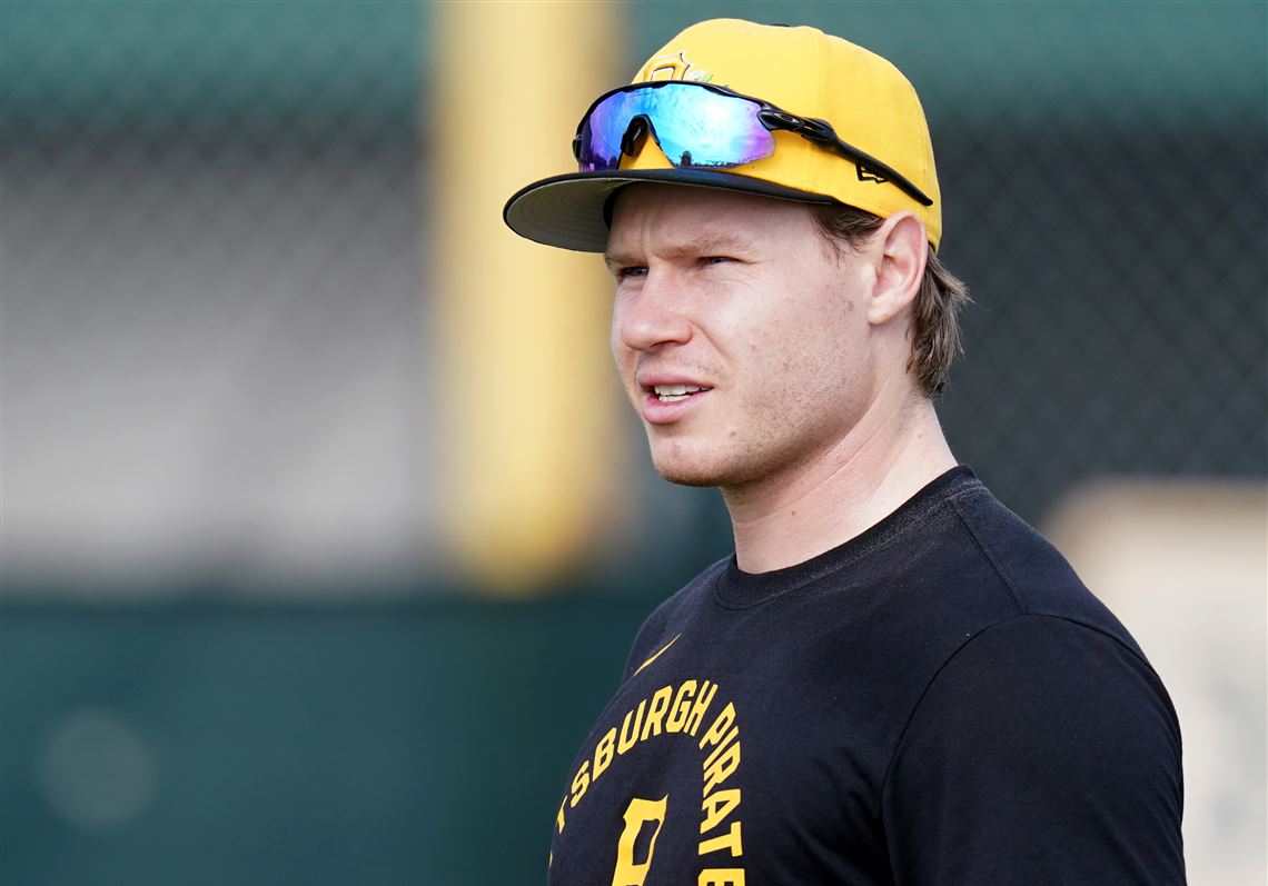 Sources: Pirates lose Jack Suwinski after Dodgers claim him off waivers