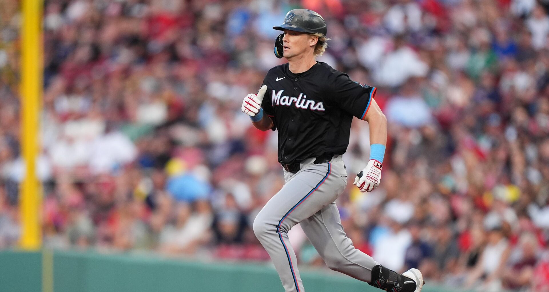 Marlins Reveal Teal Throwback Alternate Uniforms in Video, Photos Ahead of 2026 MLB Season