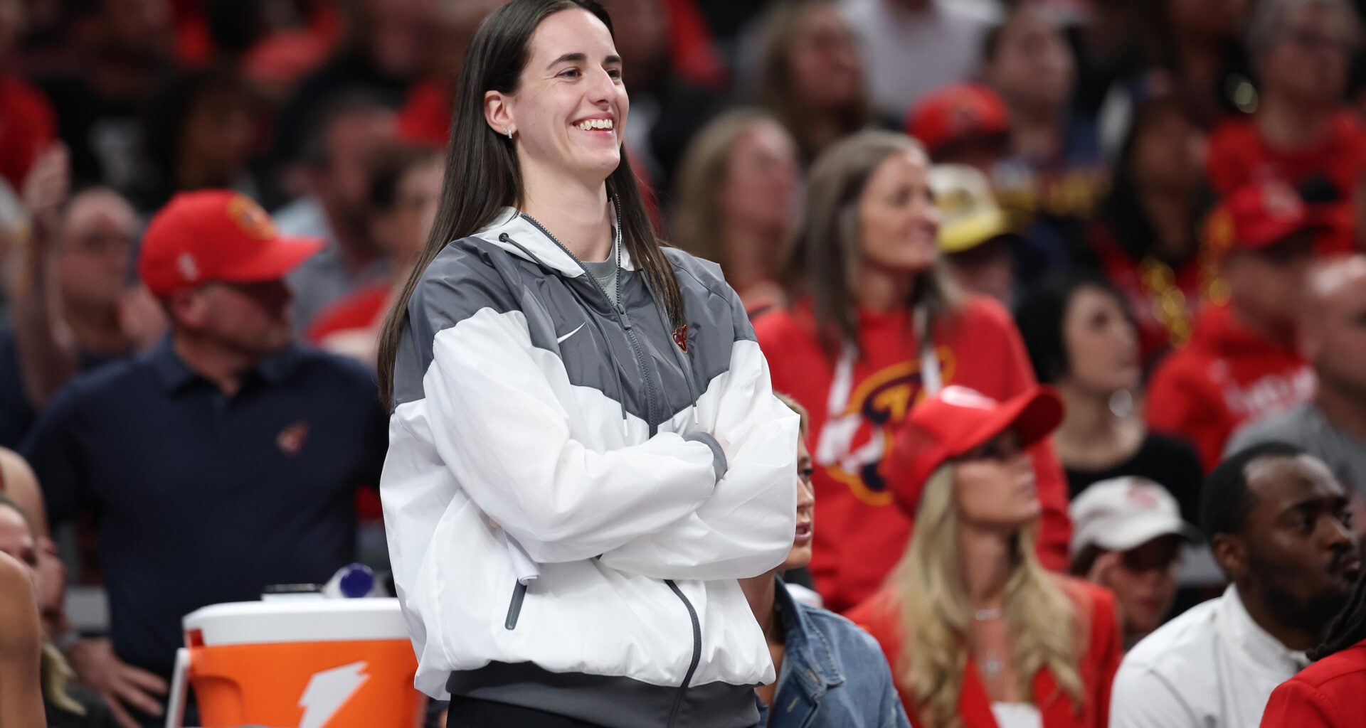 Caitlin Clark Hypes Lakers' Luka Doncic, Beats Jamal Crawford in Shooting Competition on Video