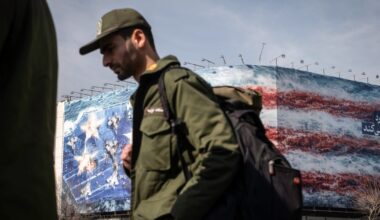 Trump's objectives in Iran are unclear ahead of talks, sources say