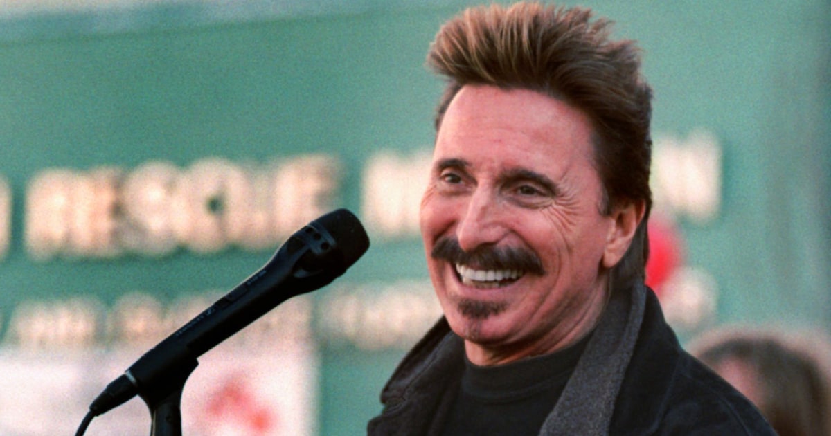 Chuck Negron, Three Dog Night vocalist behind 'Joy to the World,' dies at 83
