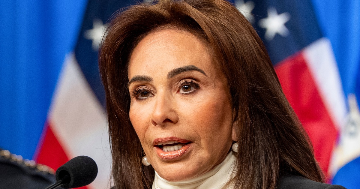 Jeanine Pirro says anyone who brings a gun to D.C. is 'going to jail,' prompting conservative backlash