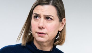 Democrats involved in 'illegal orders' video say they won't cooperate with DOJ probe