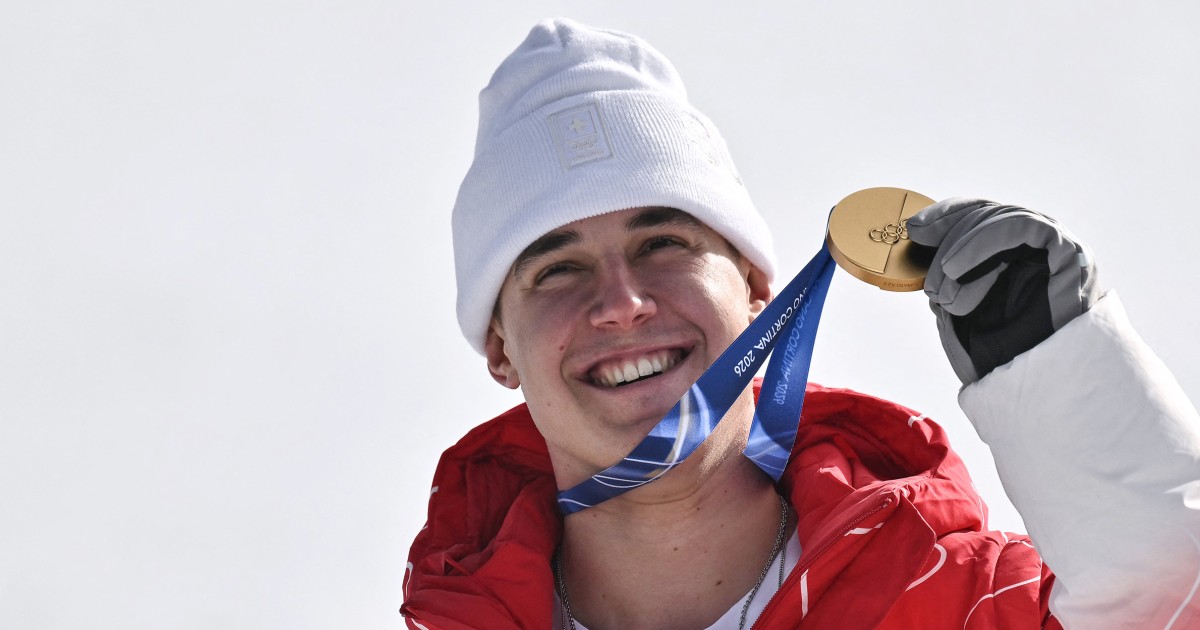 Day 1 results, schedule, U.S. women win hockey, Ilia Malinin skates for first time