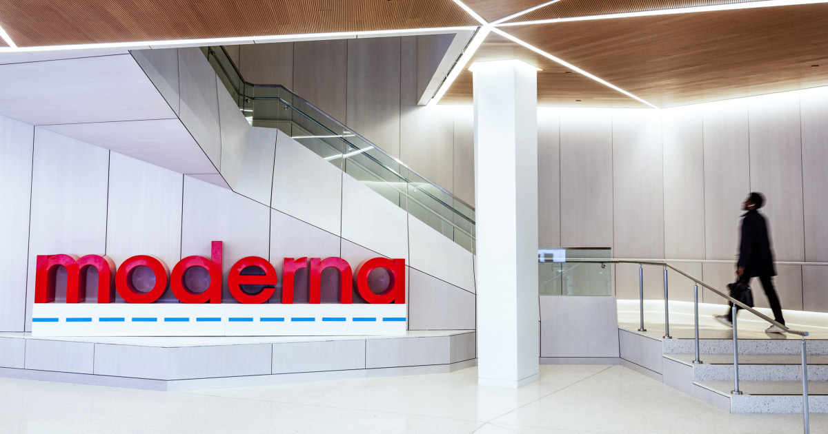 FDA reverses course, will review Moderna's mRNA flu vaccine