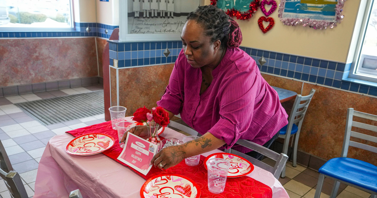 White Castle transforms restaurants for Valentine's Day themed dinners that create memories