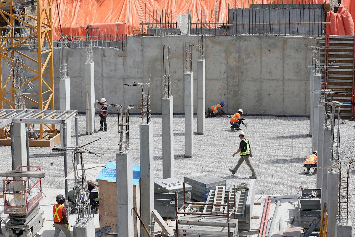 Falling home prices starting to bite Canada's economy, says CIBC