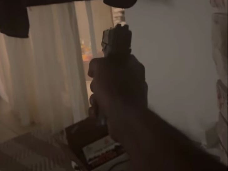 021026_iheartmemphis_gun